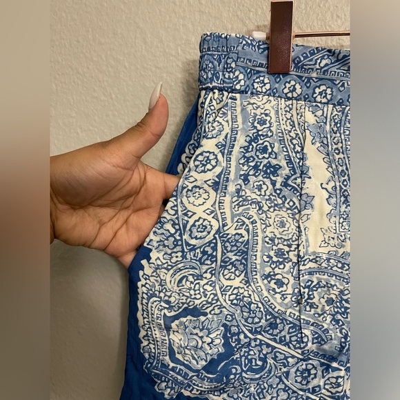 All Saints Aleida Rafaela Paisley Print Shorts In Blue/White - Picture 5 of 11